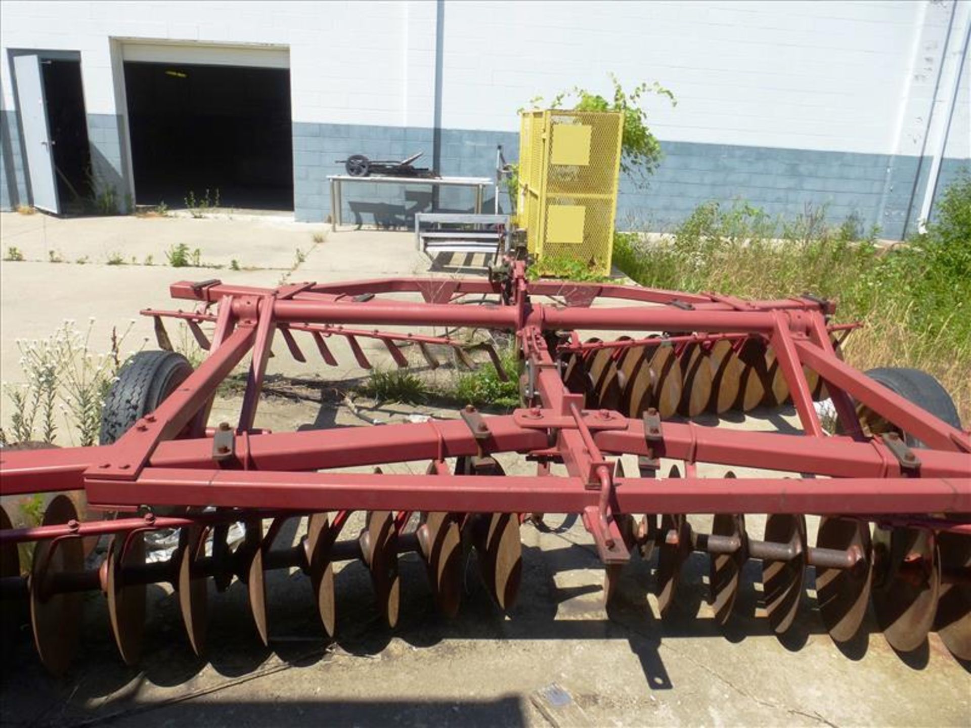 Case International disc harrow, No.B137 - Image 3 of 3