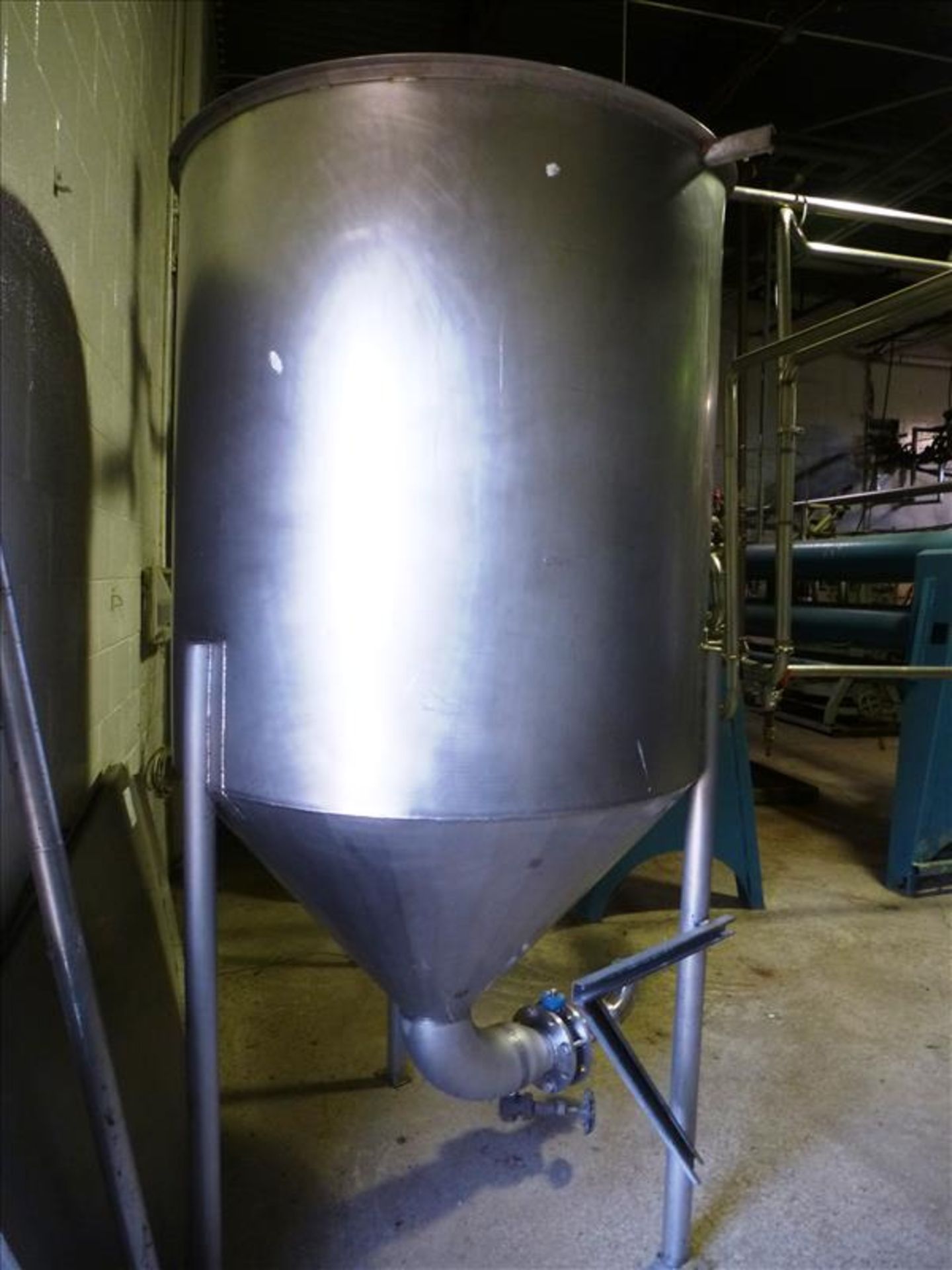 s/s sterilizer tank, approx. 48" diam. x 48" high straight side c/w cone bottom & s/s legs. THE - Image 3 of 4