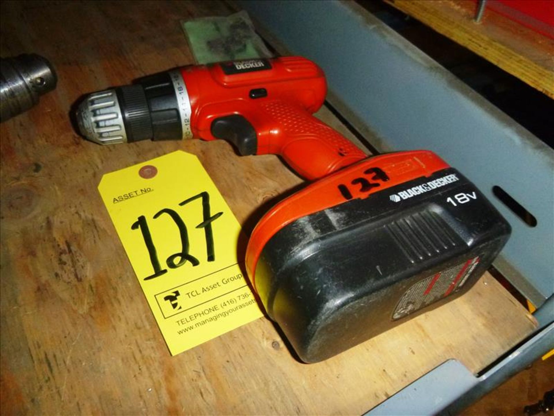 B&D 18V drill (no charger)