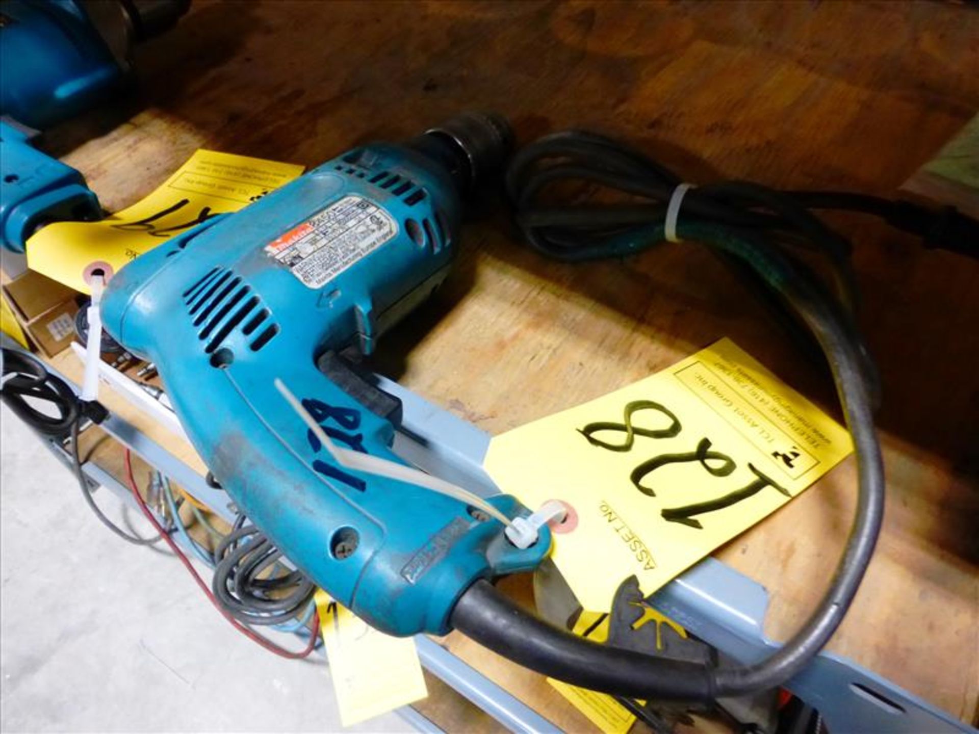 Makita electric drill