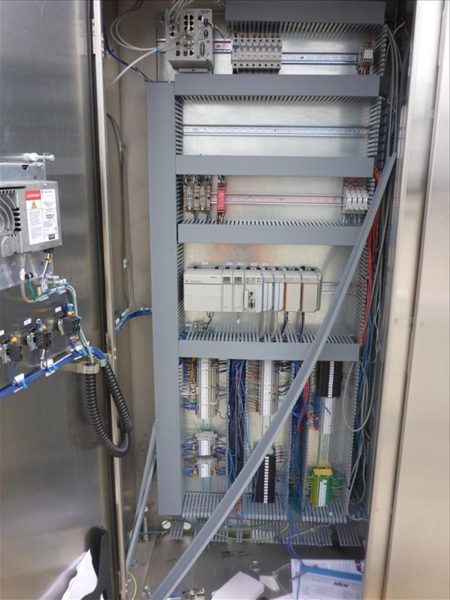 s/s control cabinet, Premier Tech c/w Allen-Bradley PanelView Plus 1000 HMI (Tag No. 1513) - Image 3 of 4