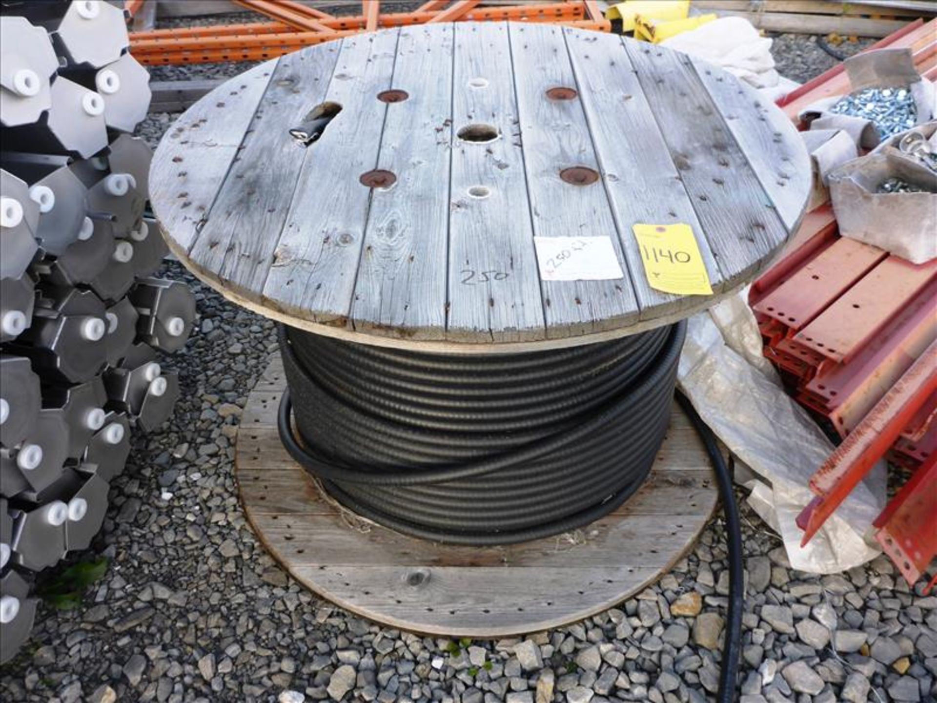 reel of electrical cable, approx. 250 ft., Belden-G 1229502 VFD Cable E1354542 3C12 + 1C12 Ground