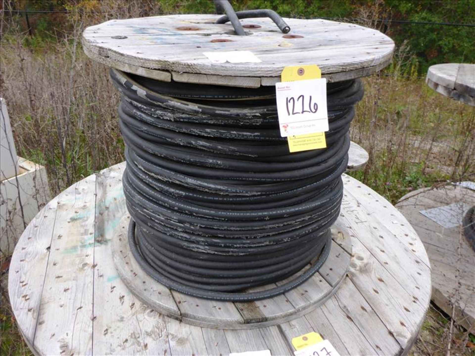 reel of electrical cable, approx. 900 ft. CCI Royal 12/C 14 AWG (2.08mm2) SOOW E54864-L 600V (-