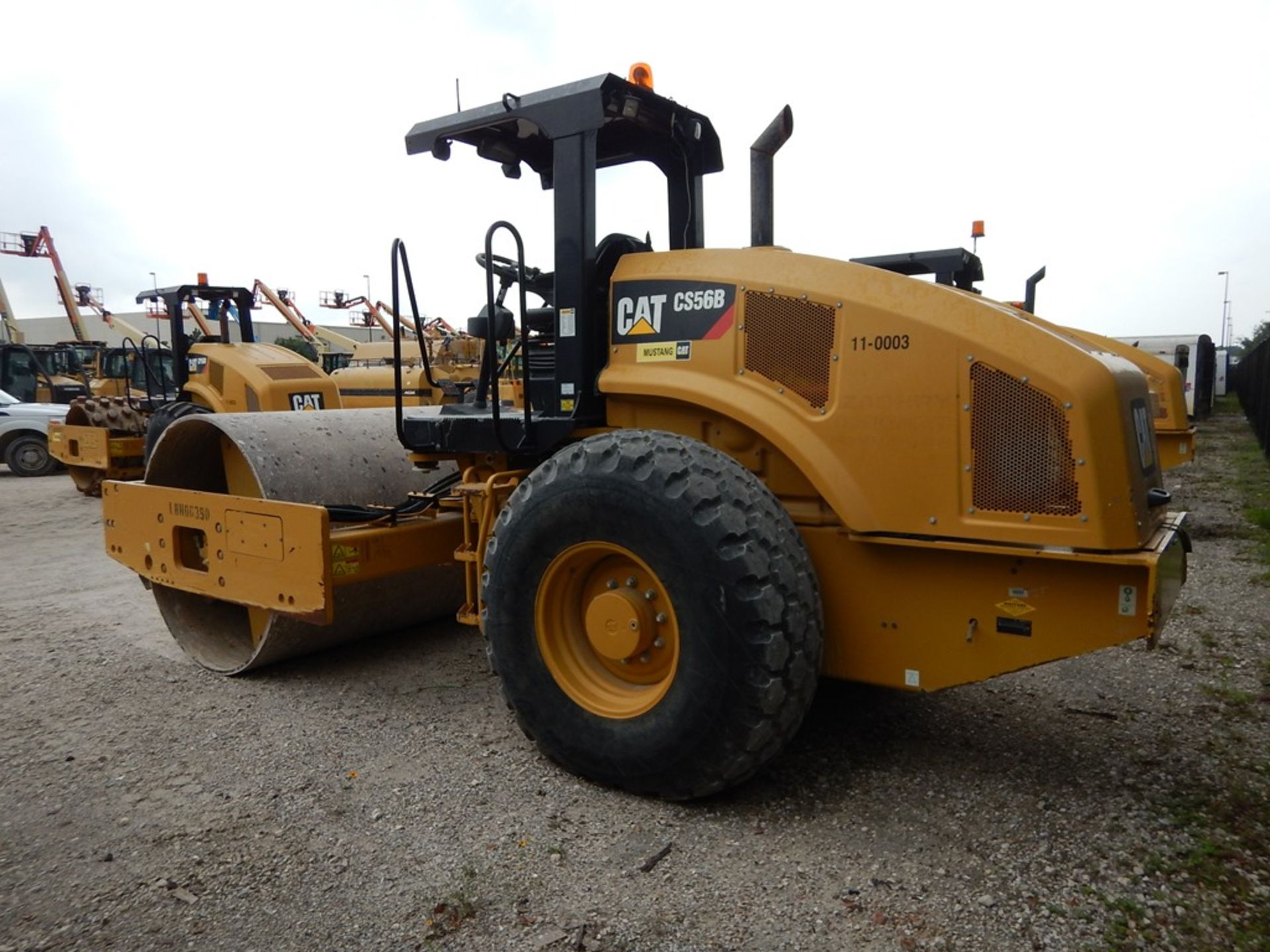 2012 Caterpillar Model CS56B Smooth Drum Compactor 1,622 Hours | 84" SMOOTH DRUM COMPACTOR, - Image 2 of 9