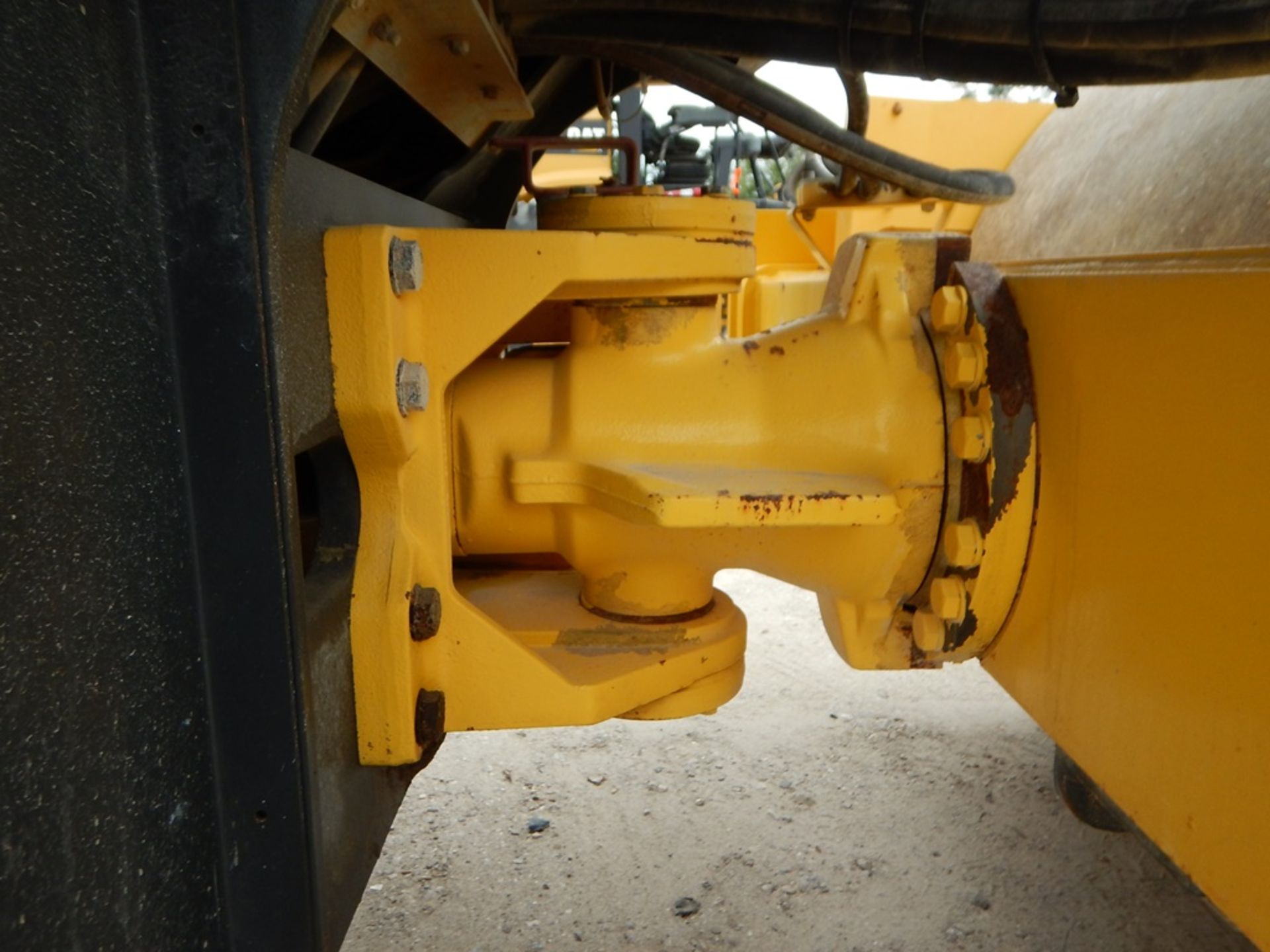 2012 Bomag Model BW211D-40 Smooth Drum Compactor 5,103 Hours | 88" SMOOTH DRUM COMPACTOR, CAB, A/ - Image 8 of 11