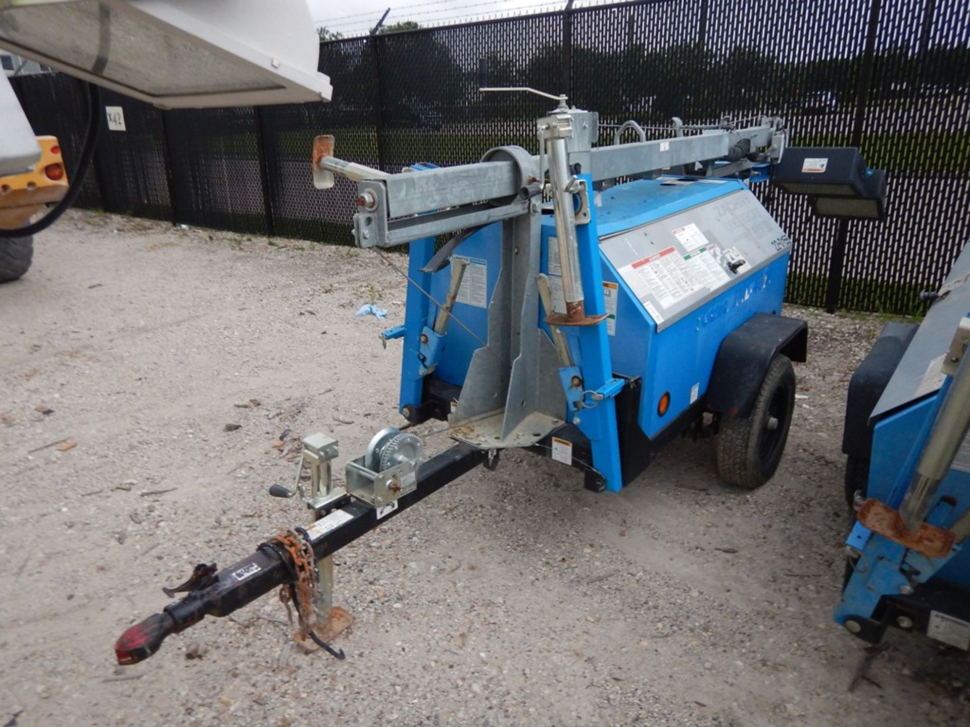 2010 Genie Model TML4000 Light Tower | 6KW, KUBOTA DIESEL ENGINE, S/A, VIN# TML0-284