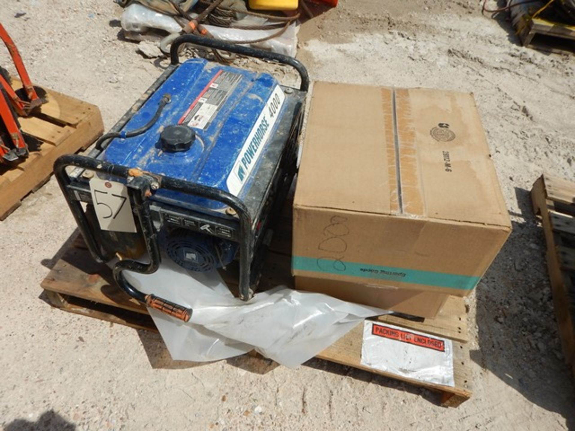 POWERHORSEModel 4000 Generator, Lot of Air Horns