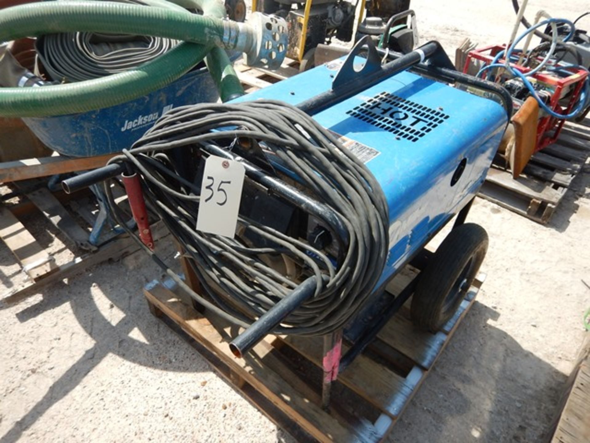 MILLER Model BLUE STAR 185 Welder/ Generator