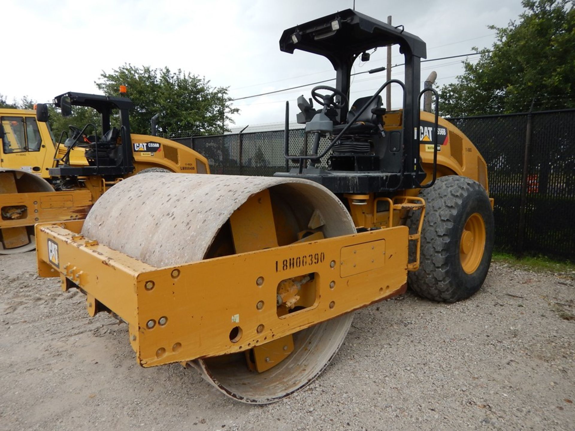 2012 Caterpillar Model CS56B Smooth Drum Compactor 1,622 Hours | 84" SMOOTH DRUM COMPACTOR,