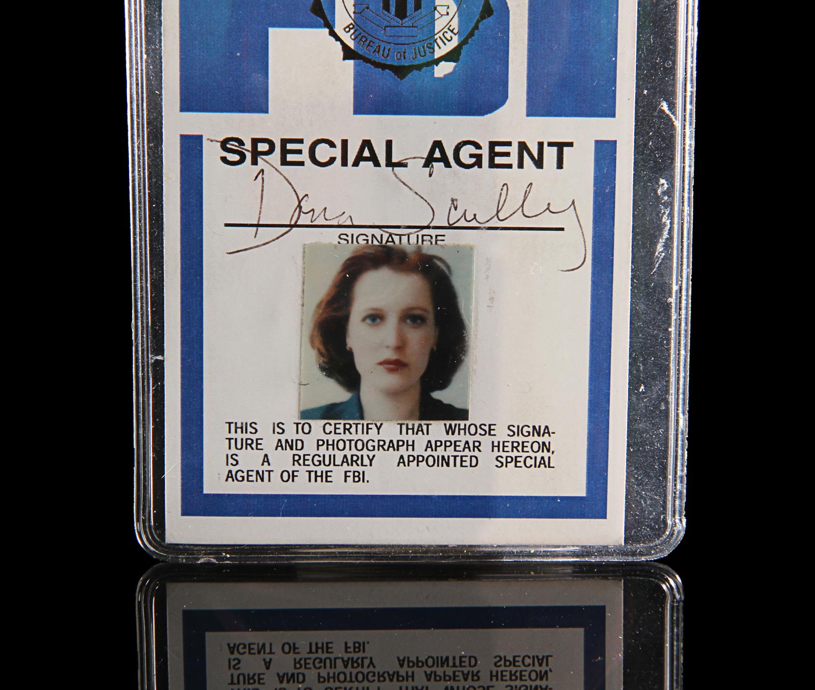 THE X-FILES (1993-2002) - Dana Scully's (Gillian Anderson) FBI ID Badge ...