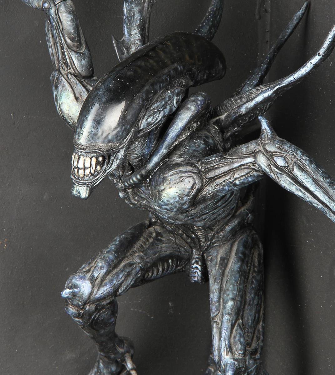 ALIEN vs PREDATOR (2004) - ADI Alien Warrior Maquette A maquette from Paul W.S. Anderson’s sci-fi - Image 6 of 17