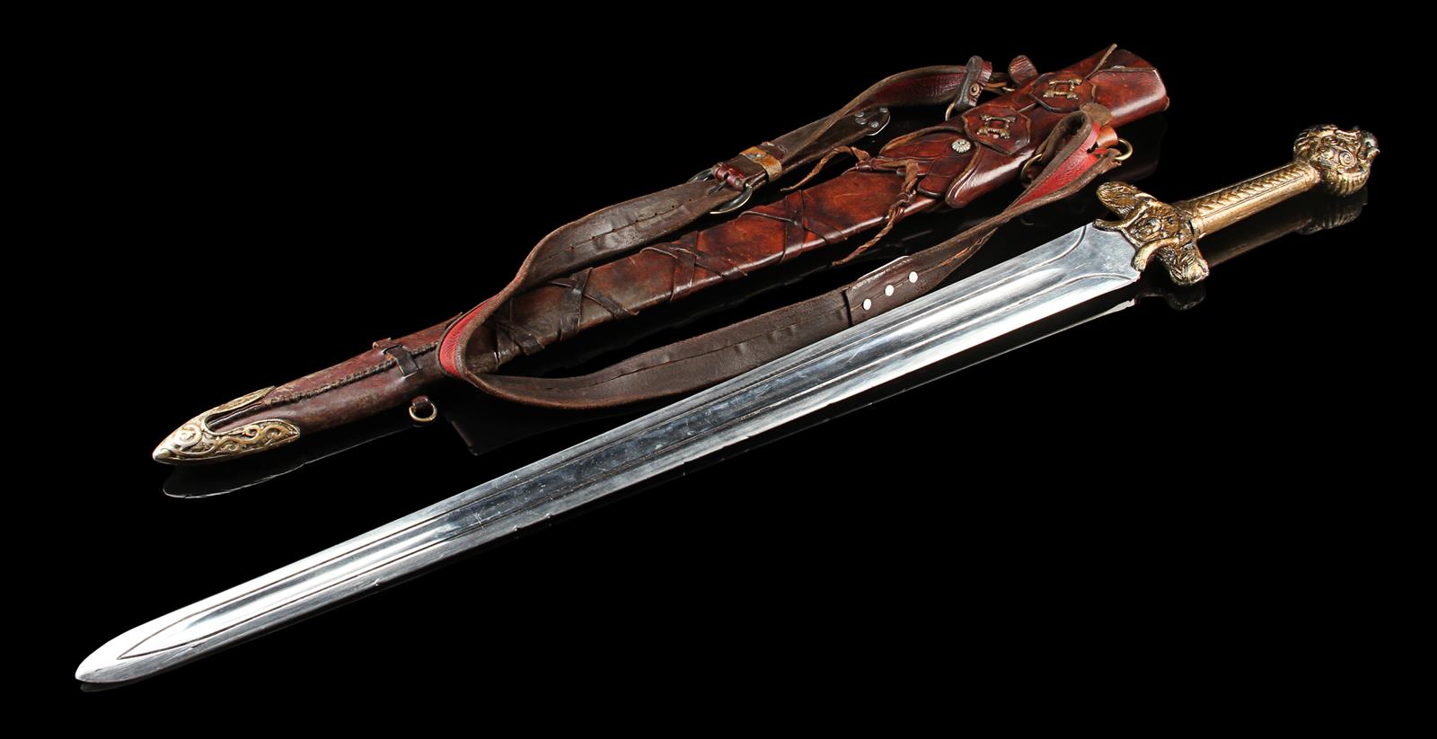 KING ARTHUR (2004) - Hero Excalibur Sword and Scabbard The fabled sword Excalibur from Antoine - Image 11 of 13