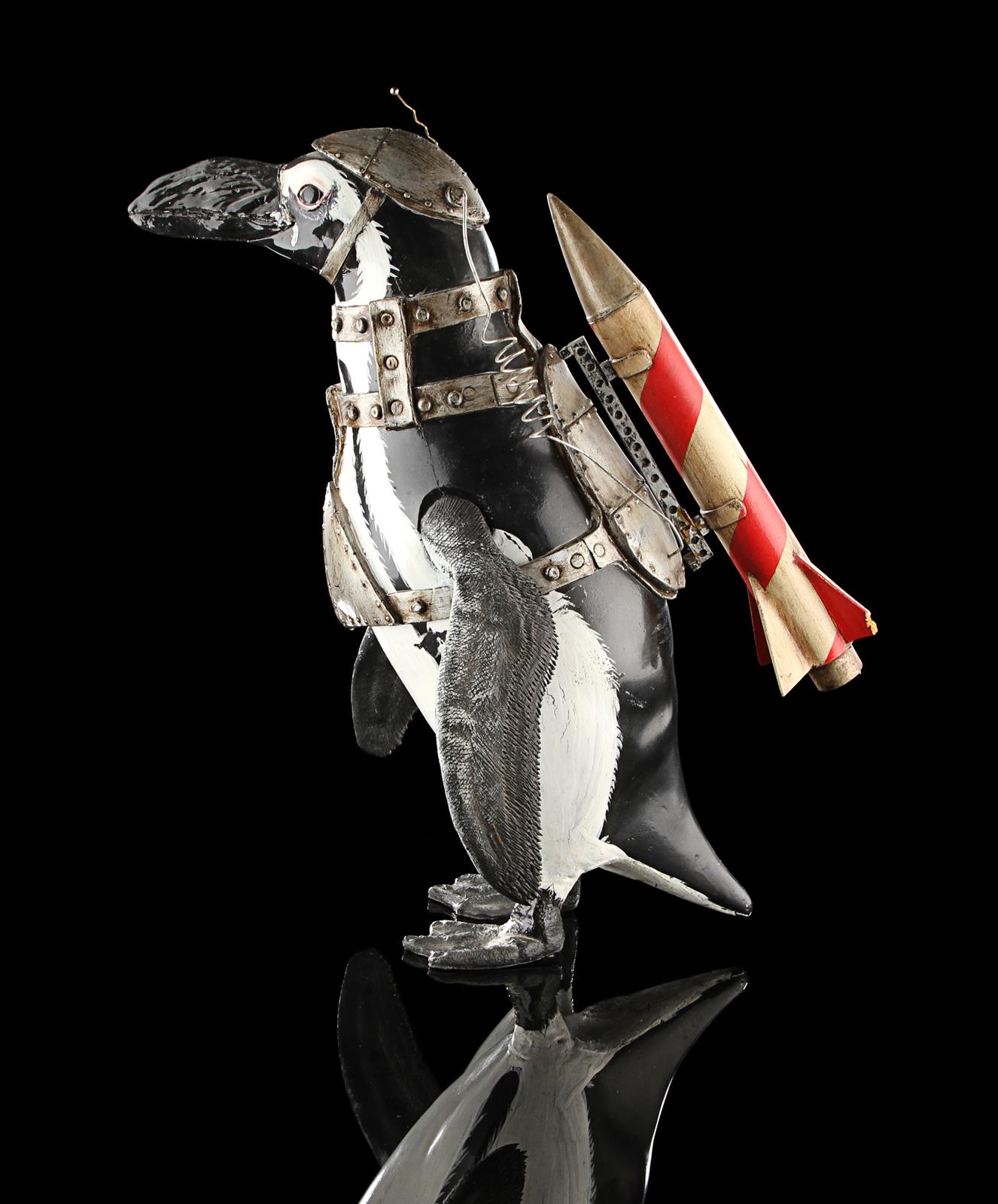 BATMAN RETURNS (1992) - Rocket Penguin A mind-controlled rocket penguin from the Tim Burton - Image 5 of 20
