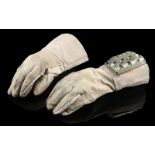 STAR WARS - EP V - THE EMPIRE STRIKES BACK (1980) - Rebel Hoth Trooper Gloves A pair of Rebel Hoth