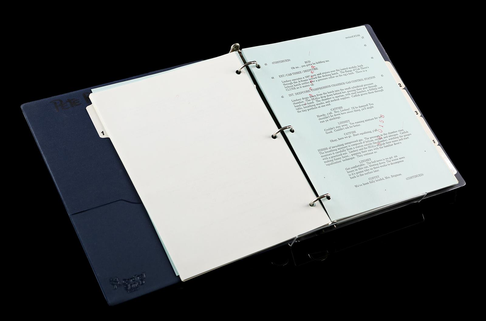 THE ABYSS (1989) - Script Binder and Underwater Slate A script binder and underwater slate from - Image 2 of 12