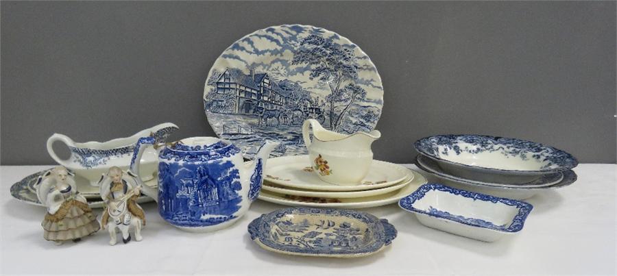 A group of ceramics including oval platters, blue and white tea pot, miniature willow pattern plate, - Image 11 of 30