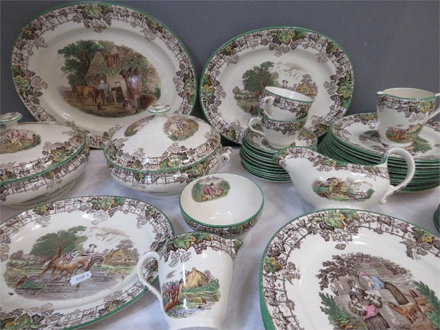 An eight piece Copeland Spode dinner service in the Byron pattern. - Image 2 of 45