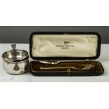 A silver Walker & Hall christening set spoon & fork in the original presentation box, Sheffield