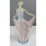 Lladro: The Dancer.