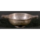 Silver quaich of plain form, Birmingham 1915, 172g,