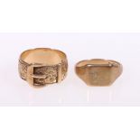 9ct gold buckle ring and a 9ct gold signet ring, 13.