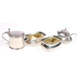 Pair of Regency silver salts, with gilt interiors, London 1808, 141g,