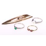 14ct gold brooch set with smokey quartz, 3.8g, 9ct gold ruby and diamond dress ring, 0.