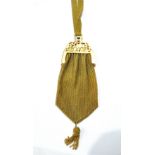 Art Deco 9ct gold and sapphire mesh cocktail purse with foliate pierced mantle,