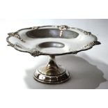 Silver tazza with moulded scallop border, Sheffield 1938, 11oz.