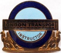 London Transport Central Buses Senior Driving Instructor's CAP BADGE. This is the late 1960s/early