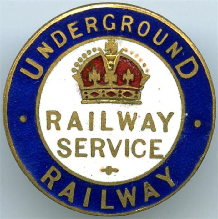 WW1 ''Railway Service'' LAPEL BADGE ''Underground Railway'' issued to workers on the Underground - Image 3 of 4