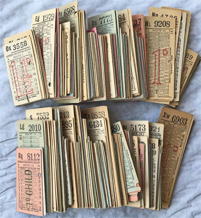 Large quantity of 1930s/40s London Transport buses