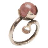 Art Smith (1917-1982) ring, USA, 1950s, sterling silver, pink agate, approximate size: 6.25 The