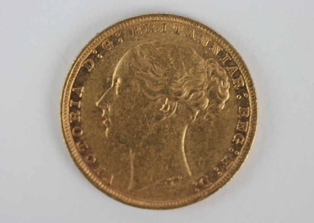 A Queen Victoria 1879 gold sovereign, young head,