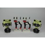 Two pairs of Lorna Bailey cat models,