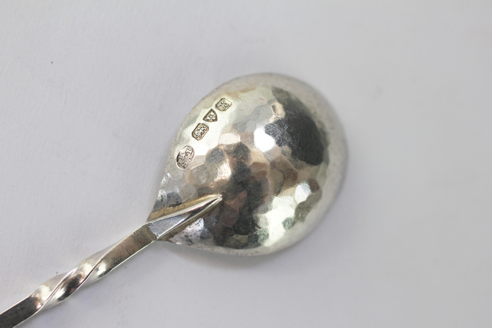 A Keswick School of Industrial Arts silver condiment spoon, with foliate finial, 1910, - Image 2 of 2