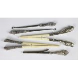 A pair of silver handled ivory glove stretchers, Birmingham 1905,