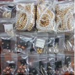 A large quantity of assorted jewellery, to include; necklaces, earrings, brooches, bracelets,