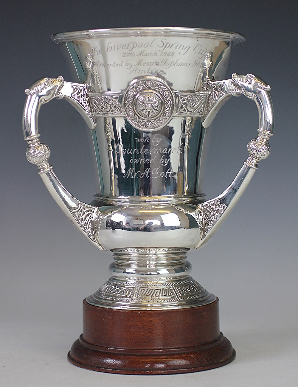 Horse Racing Interest: A large silver trophy London 1910,