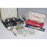 A cased set of six Tiffany & Co silver plated teaspoons and sugar nips,