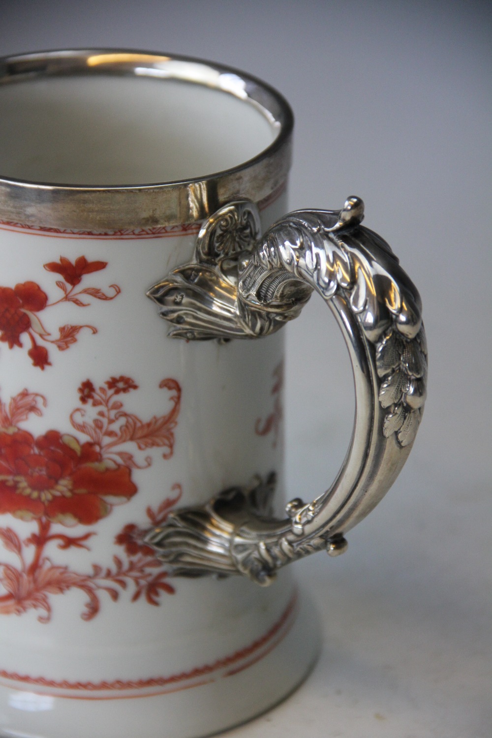 A large Chinese porcelain mug later silver mounted, probably Thomas Wallis, London 1785, - Image 2 of 2