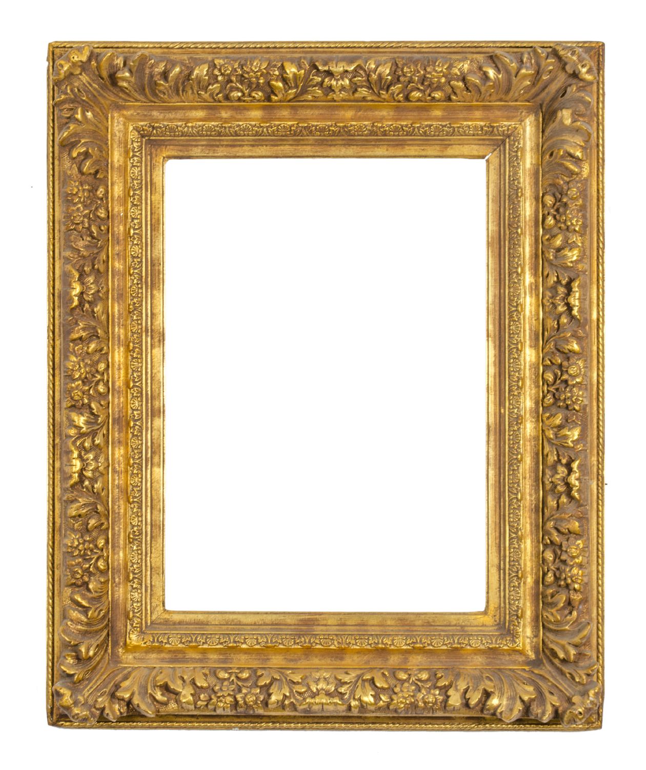 CORNICE in legno e pastiglia dorata (cm 34,5 x 47,5). Francia XIX secolo Misure: cm 35 x 69