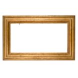 CORNICE in legno dorato (cm 33 x 63,5). Sicilia XX secolo Misure: cm 48 x 78