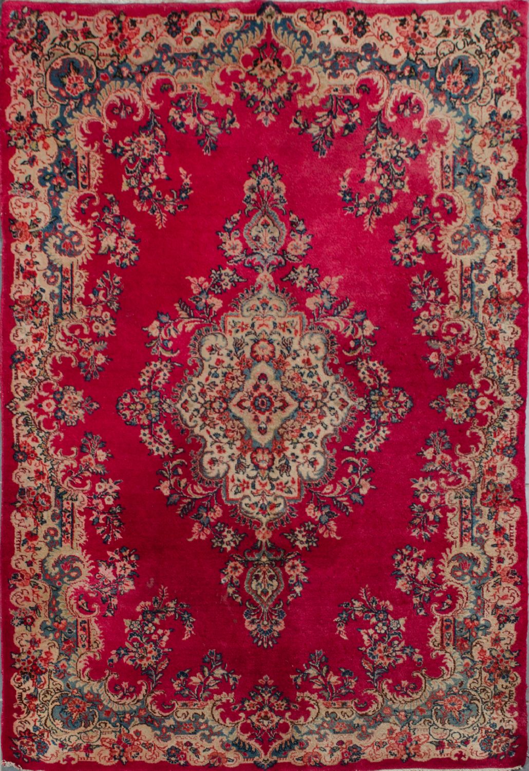 TAPPETO Kerman, trama e ordito in cotone, vello in lana. Persia XX secolo Misure: cm 210 x 135