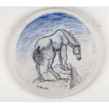 GUIDO PIGNATO PIATTO in ceramica dipinta raffigurante "cavallo sul baratro". XX secolo Misure: