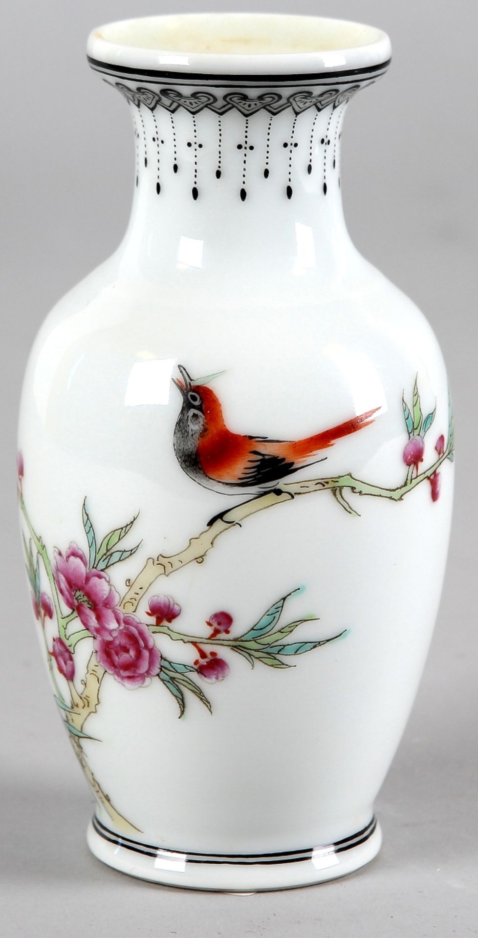 Ancient Chinese porcelain vase signed with text, bird on blossom, probably 1st half of 20th