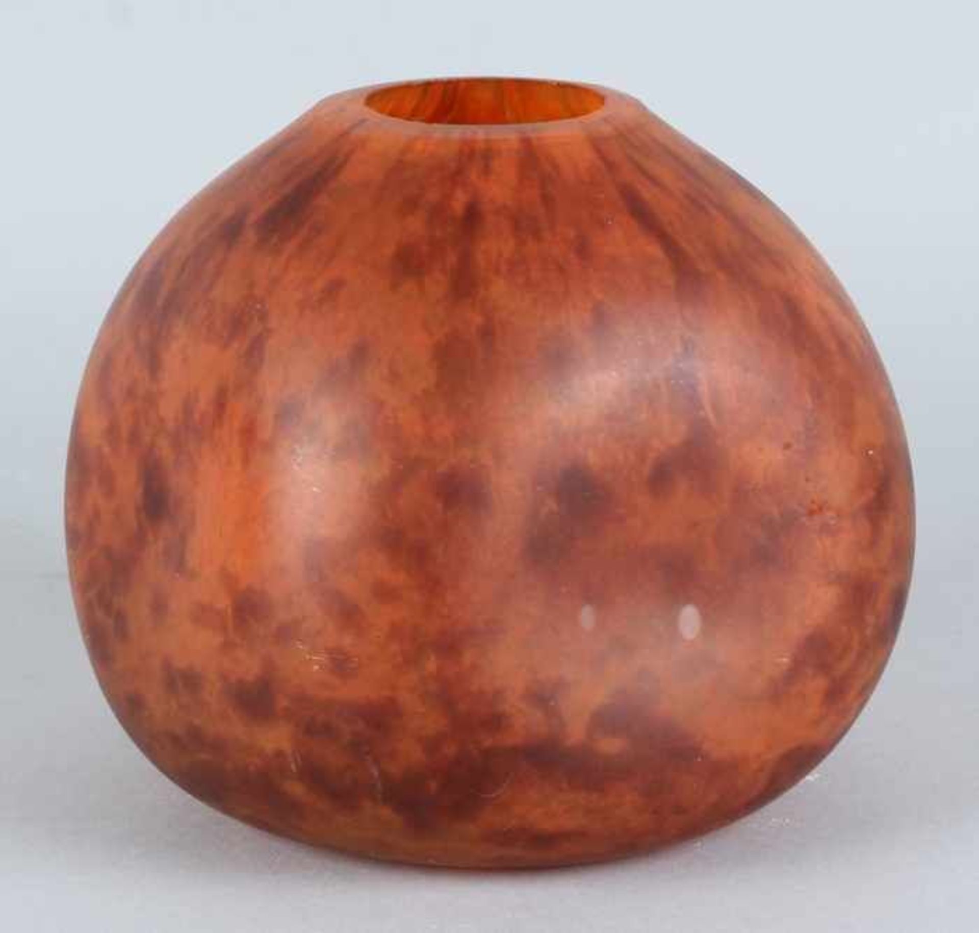 Große original antiken Daum Vase Nancy, orangerot, rechteckig, gerundet (Mindestchipober 18x17x17cm.