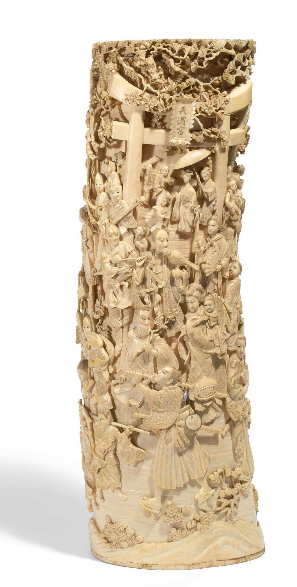 SPECTACULAR BRUSHSTAND WITH THE DEPICTION OF A SHRINE FESTIVAL. Japan. Meiji period, middle 19th