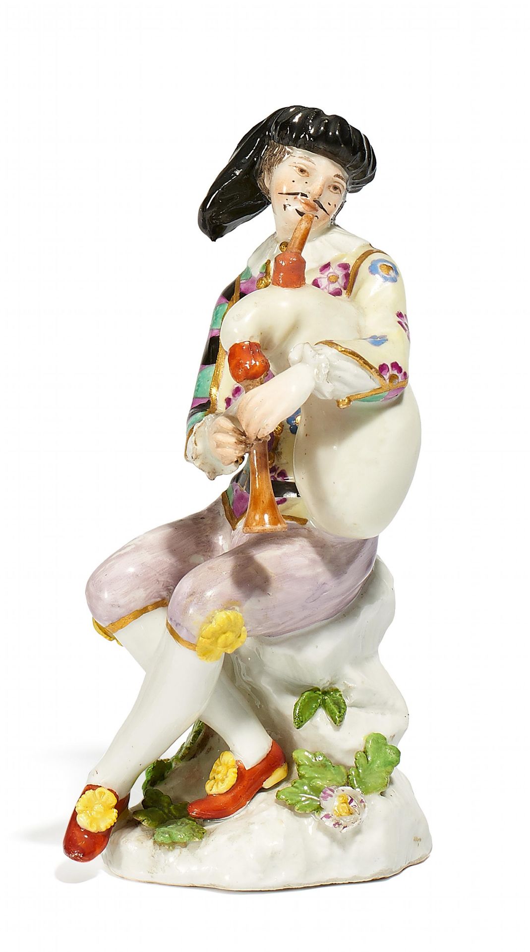 SITZENDER HANSWURST MIT DUDELSACK. Meissen. 18.Jh. Modell J.J. Kaendler, um 1745. Porzellan,