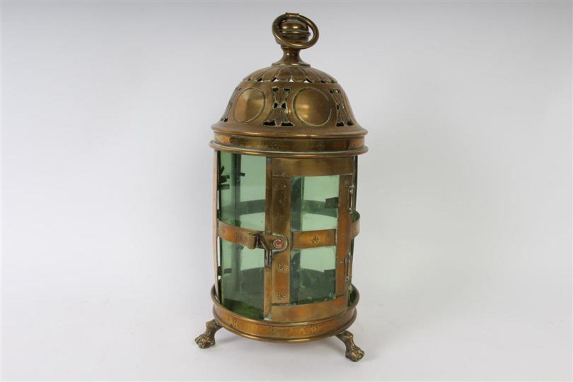 Geelkoperen lantaarn, 19e eeuw. H: 35 cm.